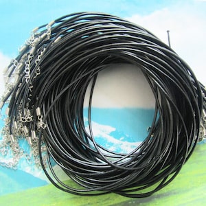 100pcs 20-22 pulgadas ajustable 2mm de espesor negro genuino (real) cuerdas de collar de cuero con cierres de langosta y extensor de 2 pulgadas