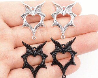 Venda em atacado - 30 peças de conectores de coração em formato de ASA DE MORCEGO em prata envelhecida/preto de 35 x 23 mm