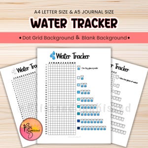 Könnte beinhalten: Drei weiße Wasser-Tracker-Blätter mit Raster und Wassertropfen-Symbolen. Der Text "WATER TRACKER" steht oben, darüber "A4 LETTER SIZE & A5 JOURNAL SIZE". Die Blätter haben ein Punktraster und einen leeren Hintergrund.