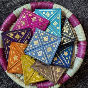 Monedero marroquí hecho a mano – Cesta de cuero para monedas – Estilo tradicional bereber – Regalo artesanal de recuerdo
