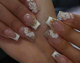 Wedding nails ,3D Flower Handmade Press on nails ,Squoval Press On Nails, 3D Gel flower, ombre white color , Squoval nails ,Dreamy flower
