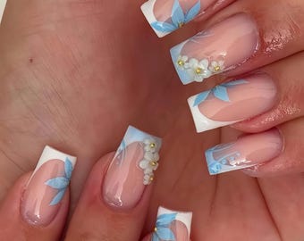 Wedding nails ,3D Flower Handmade Press on nails ,Squoval Press On Nails, 3D Gel flower, ombre blue color , Squoval nails ,Dreamy flower