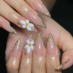 Wedding nails ,3D Lemon Handmade Press on nails ,Stiletto Press On Nails, 3D Gel flower, ombre white color , Stiletto nails ,Dreamy flower