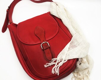 Handmade leather bag "DROP" in red tone, shoulder bag