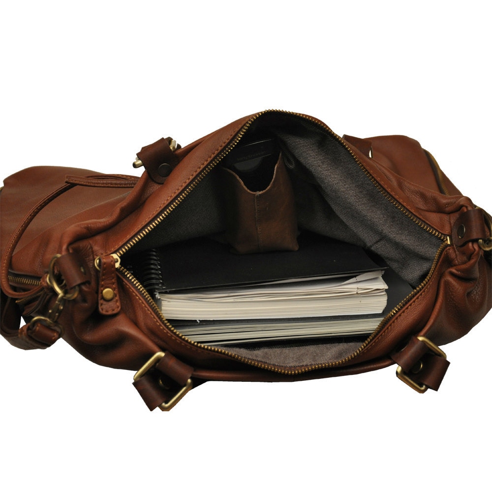 Handmade leather tote messenger bag named Valeriana in a Etsy