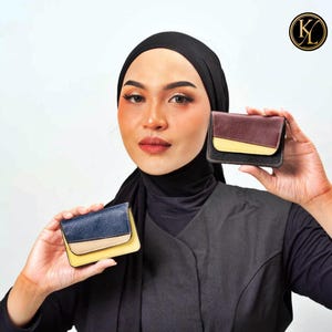 Minitarjetero de piel auténtica para mujer: elegante cartera de piel de vacuno con textura de napa y fresado, organizador de 3 ranuras