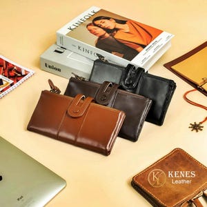 Cartera de cuero personalizada para mujer: cartera plegable larga con ranuras para tarjetas y bolsillos con cremallera, regalo hecho a mano para ella.
