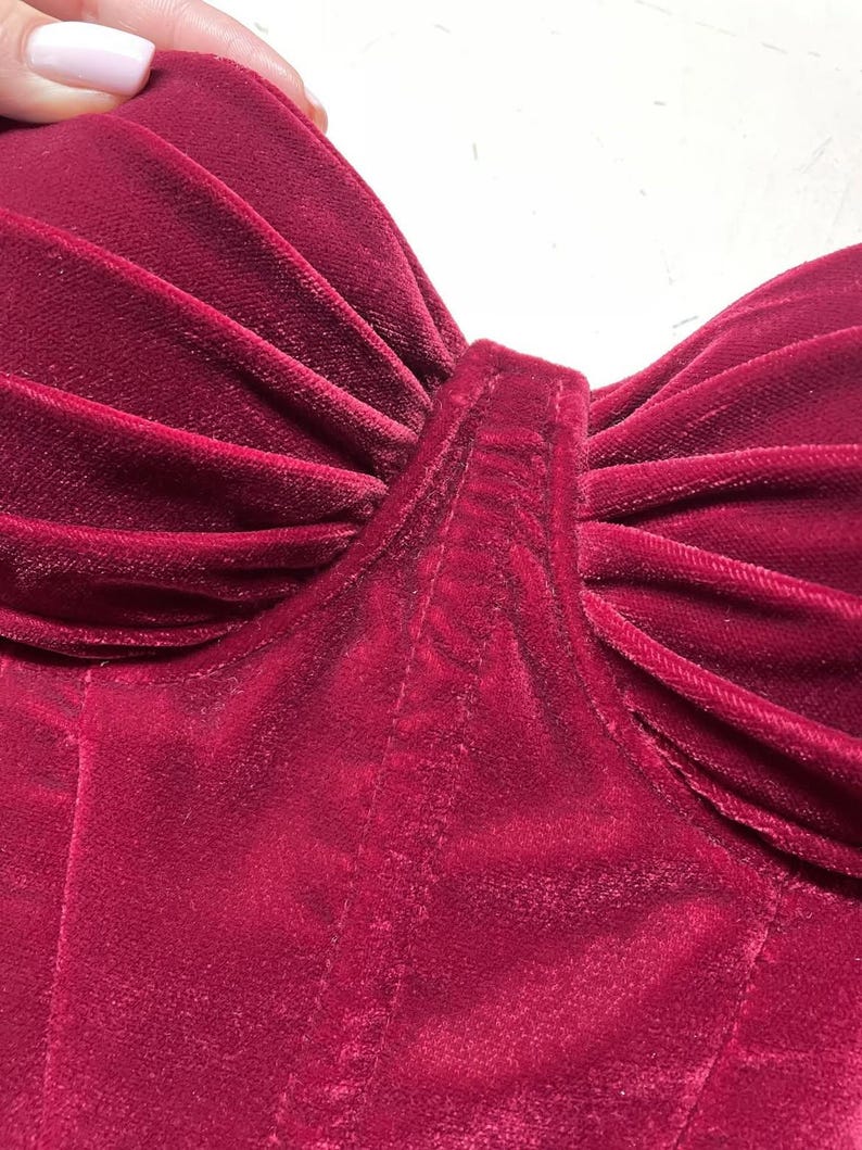 red overbust corset, red velour corset, back lace up corset, woman accessory, burgundy corset, red feminine corset, bordo fashion item, elegant piece, womens accessories, adgustable size, romantic outfit gift, Christmas sale, girlfriends gift,santa lingerie, witch lingerie, romantic lingerie, red velvet corset, red lingerie, overbust corset, lingerie sets, lingerie christmas, christmas corset, corset lingerie, lace up corset, babydoll lingerie, intimo donna
