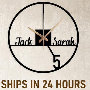 Personalized Custom Name Metal Wall Clock, Couple Clock Gift, Custom Family Name Metal Clock, Customized Large Wall Clock, Family Clock Gift