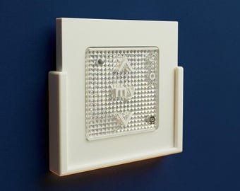 Wall mount for SOMFY Smoove shutter remote control