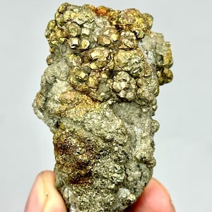 778 CRT Golden Pyrite Crystal Specimen | Natural Raw Metallic Cluster | Sparkling Mineral Display Stone for Collectors, Energy & Home Décor