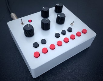 8-Bit Power Synthesizer