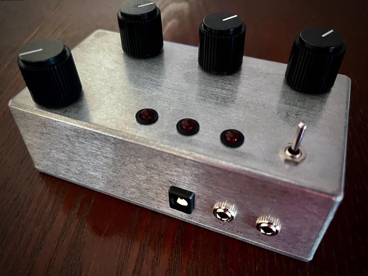 ギター RUCCI clock manipulator Clock Manipulator - Rucci Electronics - Etsy Canada