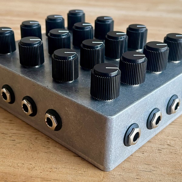 4x4 Matrix Mixer