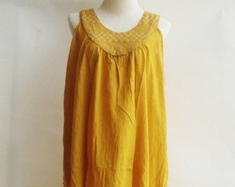 D18, Sunflower Classic U Neck Yellow Cotton Dress