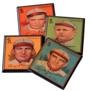 Set di sottobicchieri con carte da baseball dei St. Louis Cardinals, sottobicchieri in legno e resina perfetti per gli appassionati di baseball