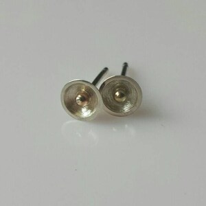 Dot in a pot silver and gold stud earrings