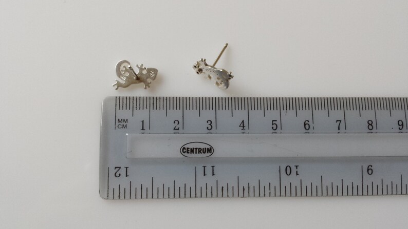 GECKO Silver Stud Earrings Mini Zoo series image 3