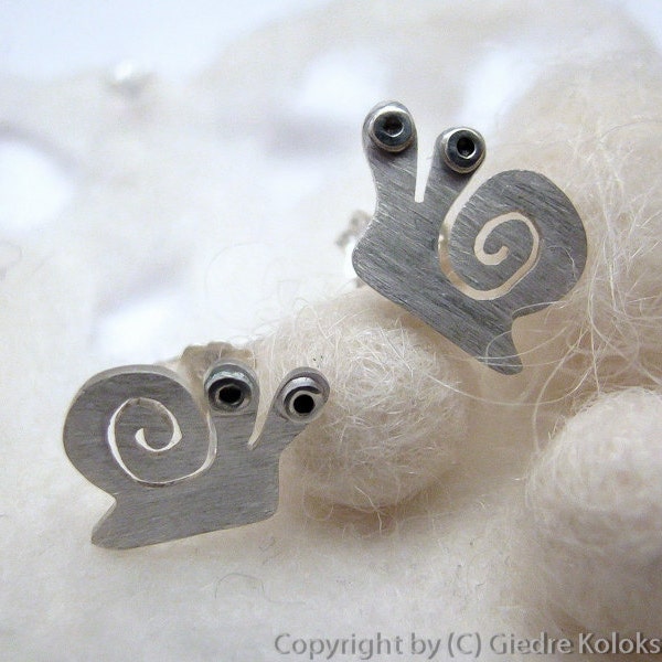 SNAIL Sterling Silver Stud Earrings Mini Zoo series