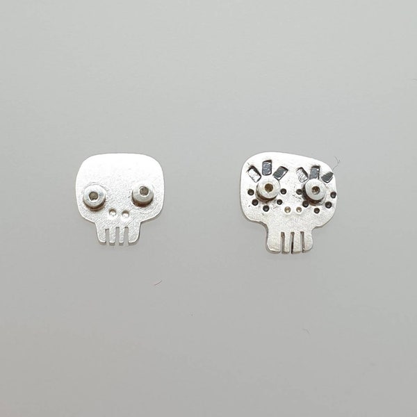 SKULL Stud Earrings Sterling Silver Mini Zoo