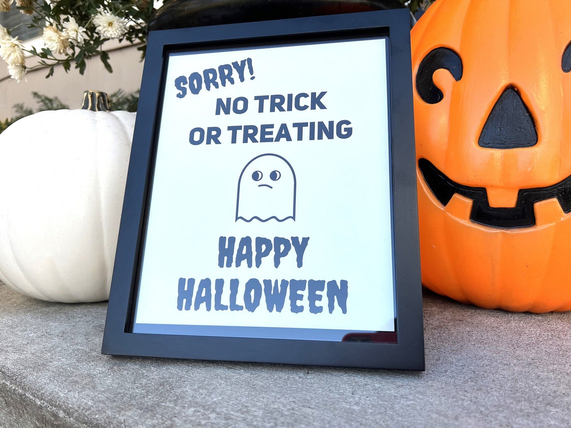 No Trick or Treat Sign Printable, Printable Halloween Sign Door, No