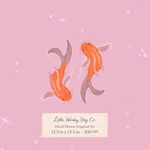 Puede incluir: Ilustración de dos carpas koi naranjas con detalles grises y rosas sobre un fondo rosa. La obra de arte está etiquetada como "Little Wonky Dog Co." e indica que es arte original dibujado a mano, 33,8 cm x 33,8 cm.