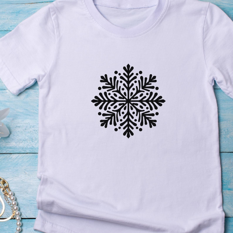 Snowflake Svg Bundle, Winter Snowflake Cut File, Cricut & Silhouette ...