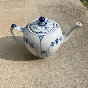 Royal Copenhagen blue fluted plain Teapot