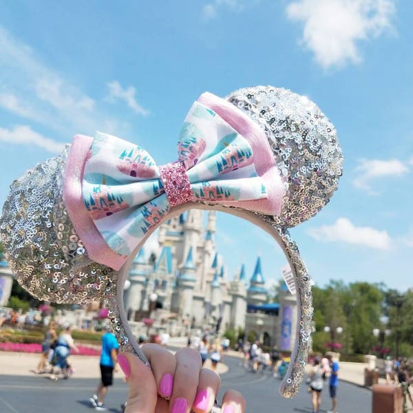 Pink Disney Castle // Deluxe Size  // Disney Park Inspired Printed Glitter Fabric Hair Bow // BOW ONLY // Ears NOT included