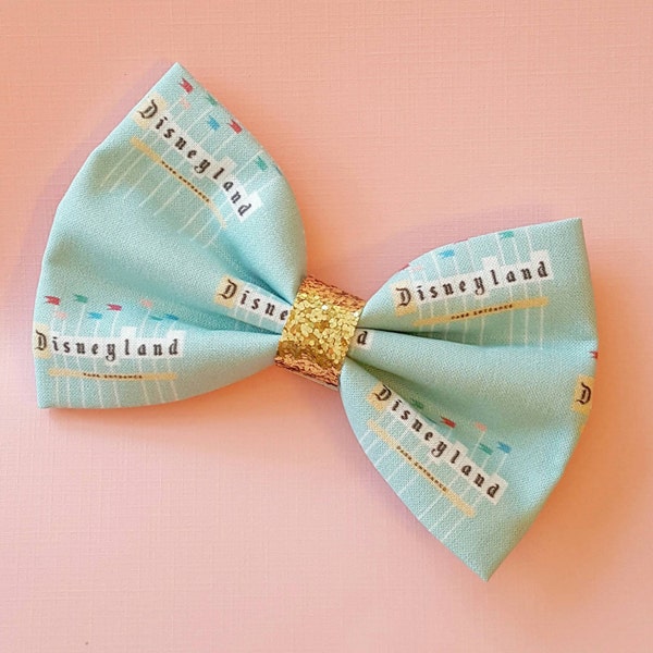 Disneyland Vintage Park Entrance Sign Inspired Fabric Glitter Hair Bow. Perfect for Dress Up and Cosplay. For Adults, Kids