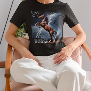 Horse Graphic Tee: Equestrian Gift for Horse Lovers
