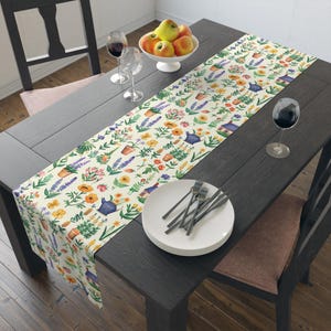 Cottage Garden Table Runner, Spring Cottagecore Floral Bees Table Decoration, Dining Decor, Home Textile, Kitchen Linens Gift, Farmhouse