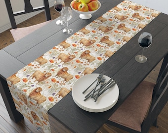 Highland Cow Polyester Table Runner - Rustic Farmhouse Home Decor, Scottish Cow Kitchen Linens, Country Dining Table Centerpiece, Farm Decor