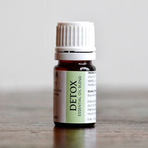 Detox Essential Oil Blend / Pure Essential Oils (5ML)