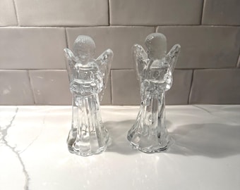 Paar vintage glazen engelenkandelaars