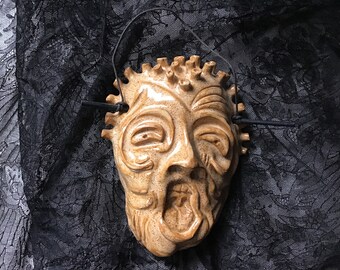 Faccia da urlo
