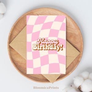 Cartão de Feliz Aniversário Xadrez Rosa Retro - Cartão de Saudações Dobrável para Imprimir - Download Instantâneo