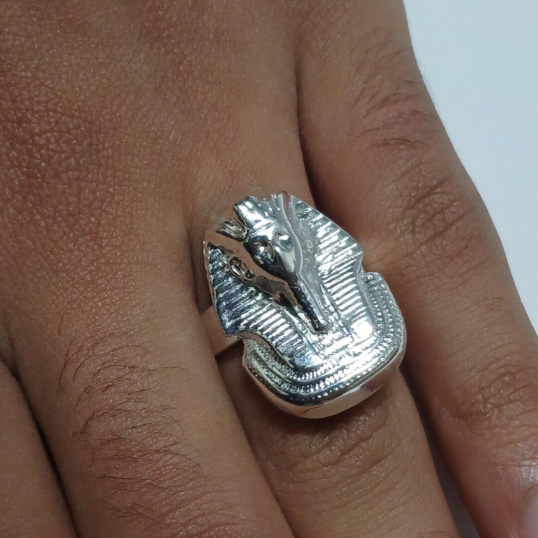 Pharos Rings A Silver-plated Pharaonic Ring Inspired by King Tutankhamun a Unique ...
