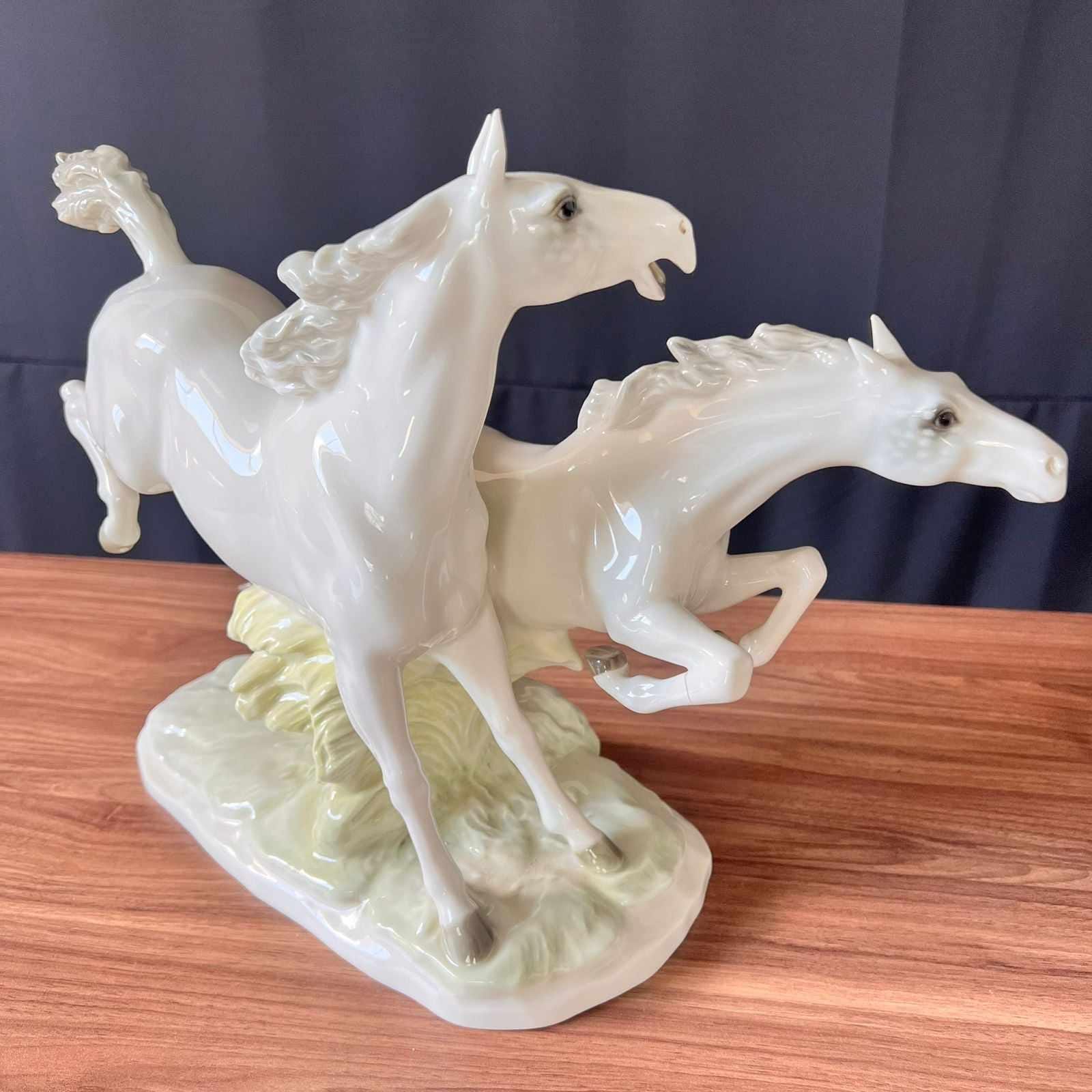 フッチェンロイター Hutschenreuther 2頭の馬 置物 希少 美品 Hutschenreuther horse - Etsy 日本