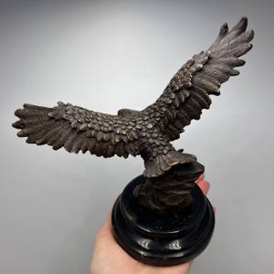 Vintage Collectible Solid Bronze Figure Statue Bird Eagle Home Decor Wildlife
