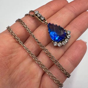 Vintage 875 Silver Necklace – Gilded Pendant – Retro Women&#39;s Jewelry Chain