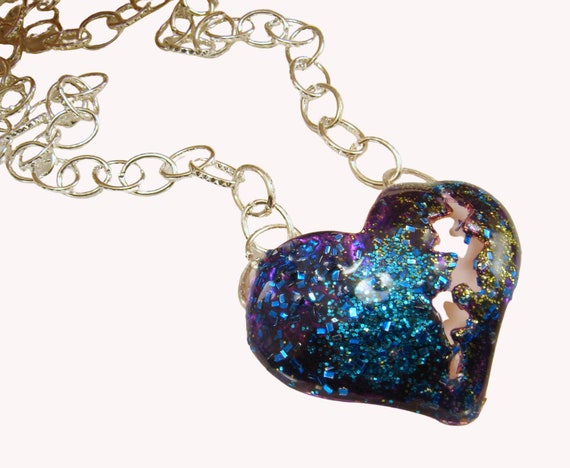 Shimmering heart necklace clearance