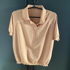 Vintage Peach Polo Shirt | Women’s Short Sleeve Knit Top | Soft Summer Collared Shirt | Retro Preppy Style | Size L