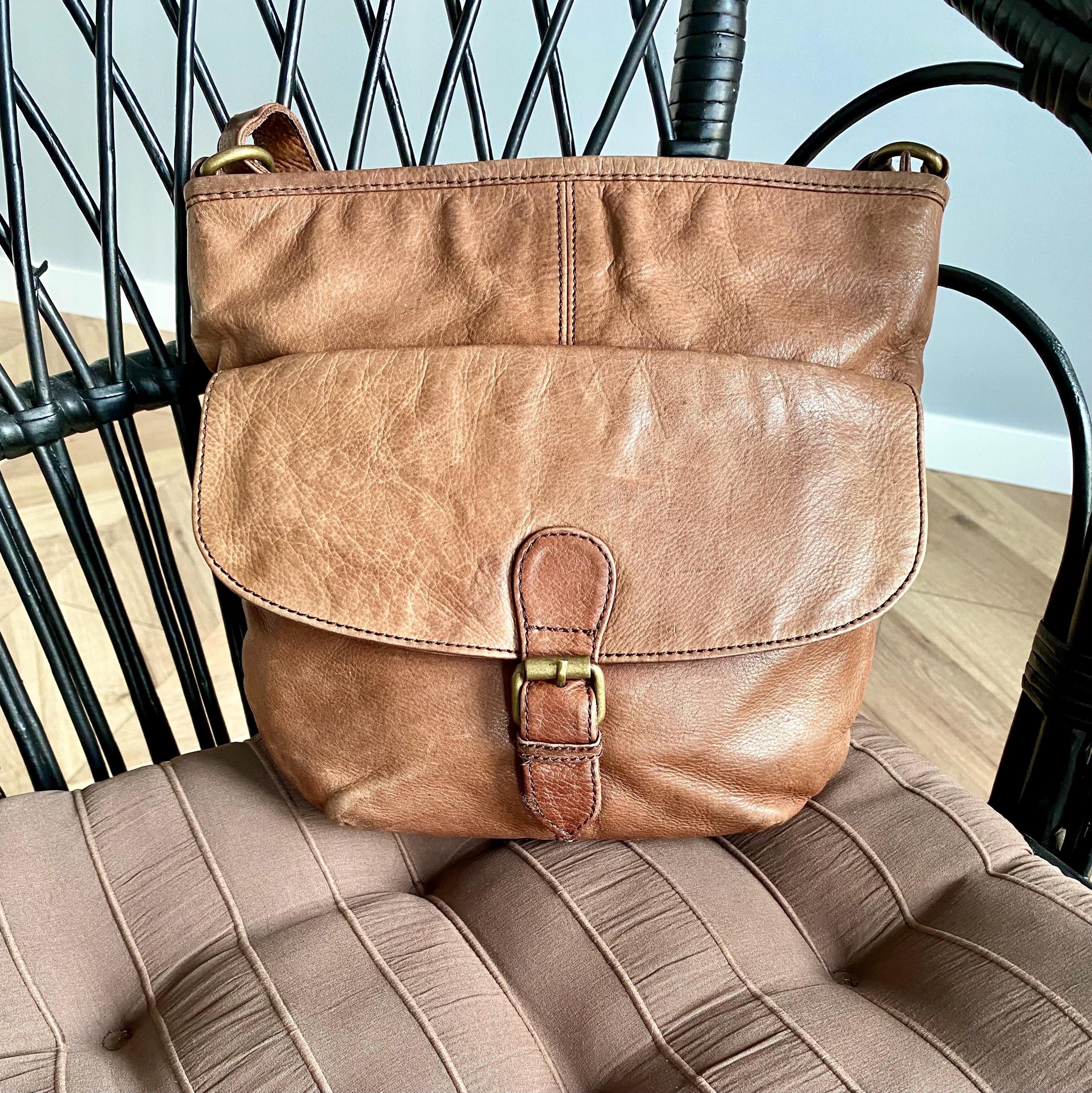 Fatface Brown Leather Shoulder Bag: Vintage Style Purse - Etsy display picture 3