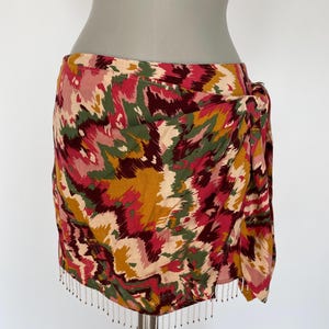 ZARA Low-waisted summer festival mini skirt, Boho beach skirt, Ruffle skirt for rave parties, Abstract print, Dance skirt