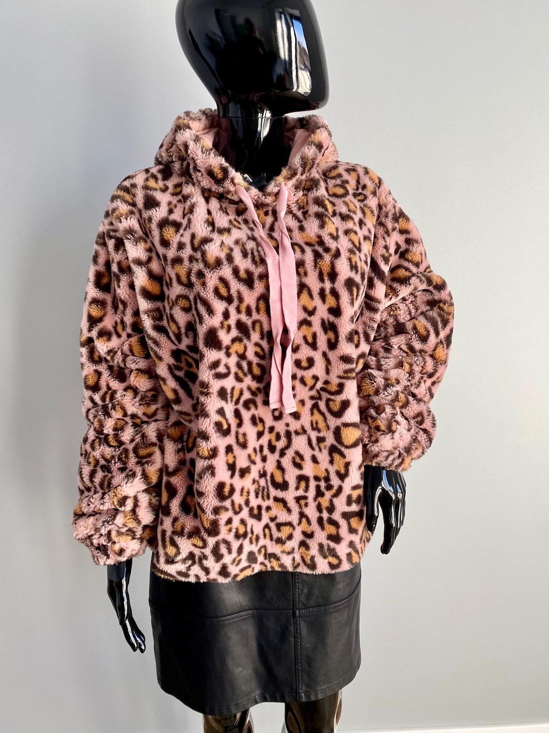 Pink Faux Fur Leopard Print Hooded Jacket – Lined – Size M (UK 12