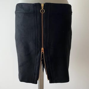 Black mini skirt | Summer short skirt | Soft stretchy fabric | Comfortable and stylish | Bodycon party skirt | Capsule wardrobe