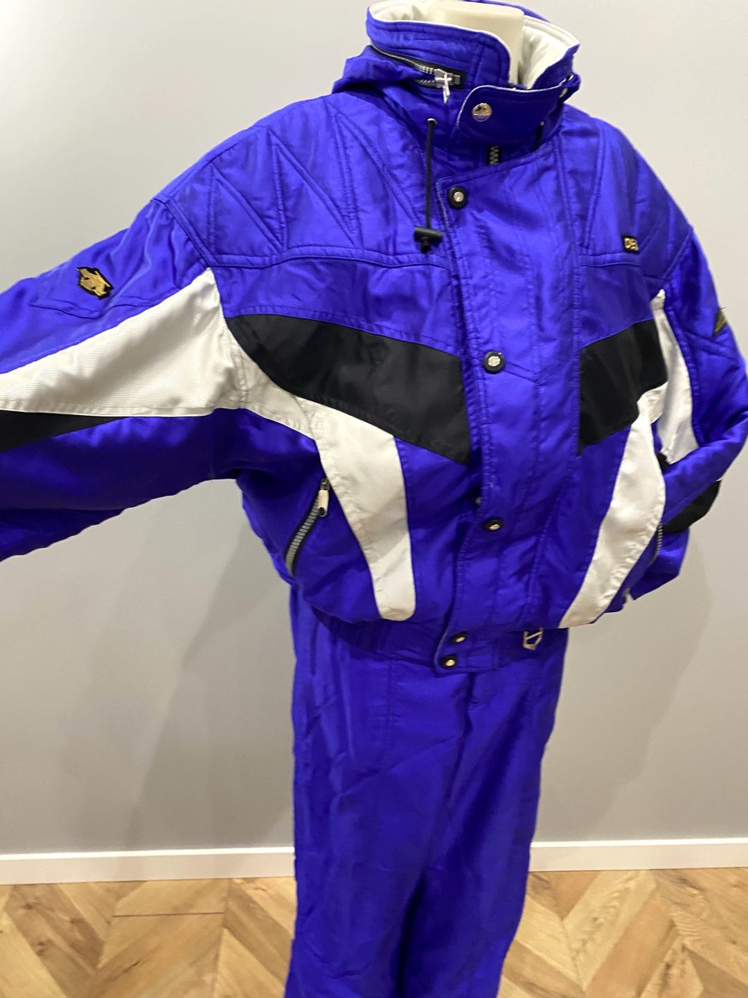 Vintage DESCENTE Ski Suit With Shoulder Pads /blue-purple One