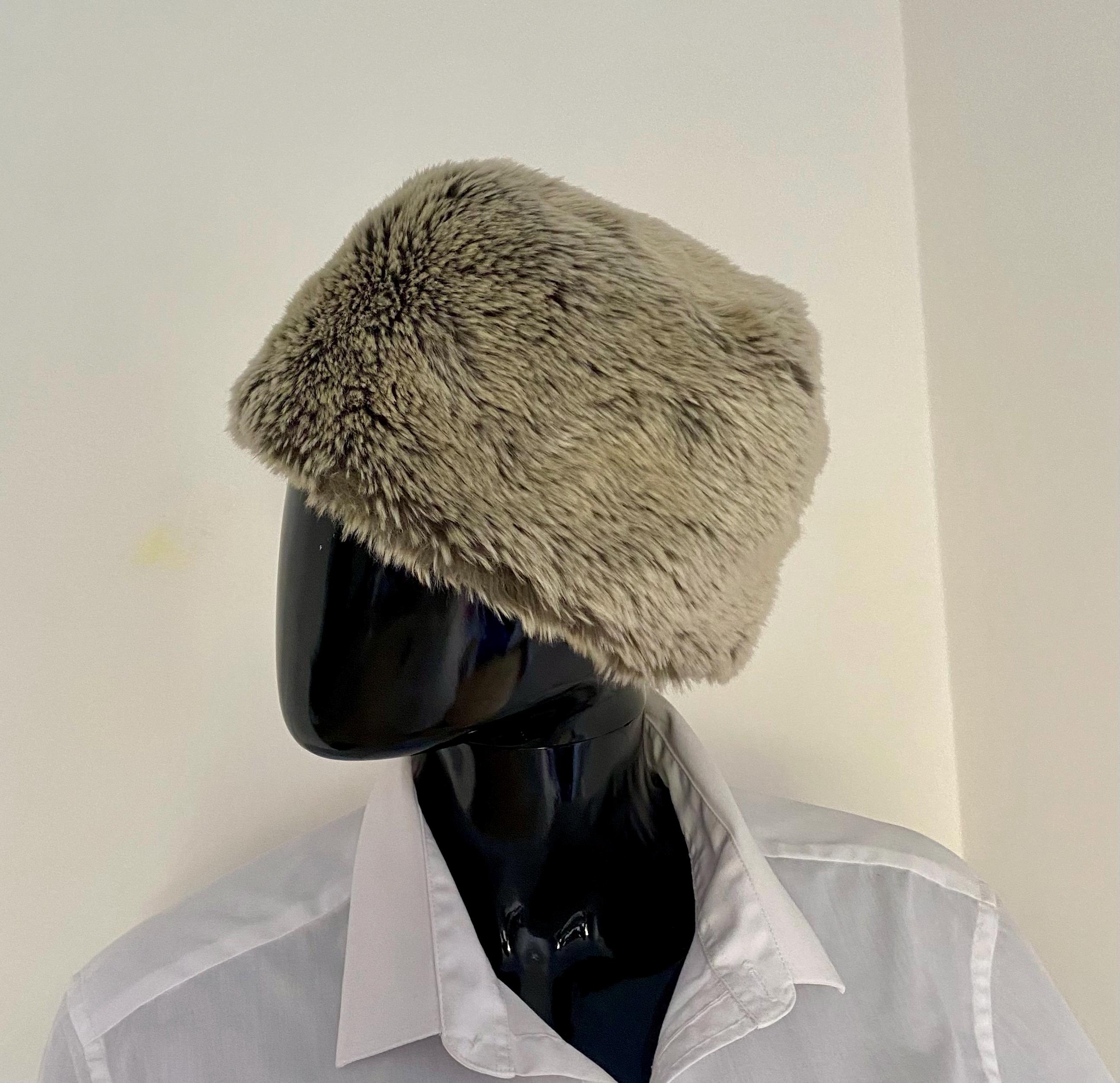 Vintage Faux Fur Hat | Brown Soviet Style Winter Hat  display picture 2
