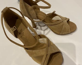 Rummos Beige Dance Shoes Open Toe Heels Handmade Portugal 8cm High Heel Size EU37 US6.5-7